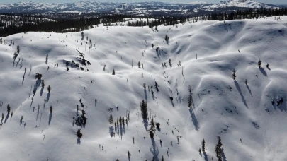 Kaliforniya’da çığ felaketi: 10 kayakçıdan haber yok