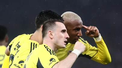 Fenerbahçe, Trabzonspor'u 3-2 mağlup etti! Futbolcular galibiyeti nasıl değerlendirdi?