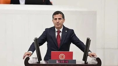 Bayburt'un kurtuluşu kutlandı: Orhan Ateş'ten altyapı ve turizm vurgusu