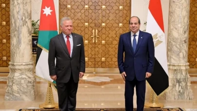 Sisi ve Abdullah II'den Gazze için kritik mesaj: Ateşkes ve toprak bütünlüğü vurgusu