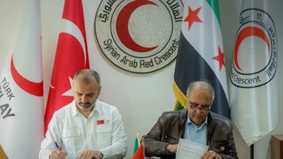 Suriye Arap Kızılayı ve Türk Kızılay'dan önemli insani yardım protokolleri imzalandı