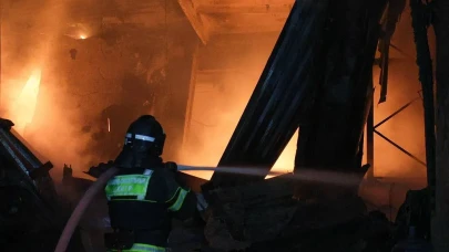 Rusya'da petrol deposundaki yangın kontrol altına alındı, soğutma çalışmaları sürüyor