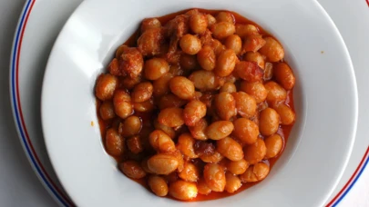 Karadeniz'in efsanevi lezzeti: Çayeli usulü süt terbiyeli Kuru Fasulye tarifiyle tanışın