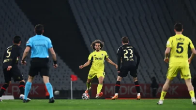 Fenerbahçe 2-0 yenilerek ilk yenilgisini aldı Domenico Tedesco herhangi bir açıklama yapmadı