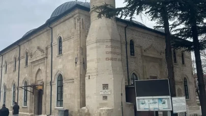 Restorasyonu tamamlanan 3 tarihi cami bayramda yeniden ibadete açılıyor