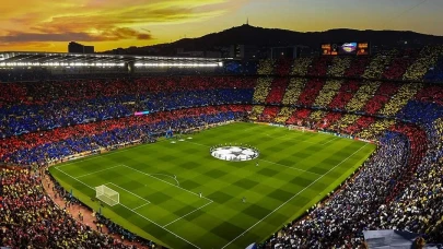FIFA heyeti Camp Nou'yu ziyaret etti! 2030 Dünya Kupası yarı finaline ev sahipliği yapacak mı?