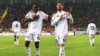 Beşiktaş, Gençlerbirliği'ni deplasmanda 2-0 yenerek 11 maçlık yenilmezlik serisini sürdürdü