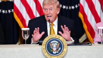 Trump: İran'da 'üst düzey' kişi ile temas, ama yeni dini liderle görüşme yok