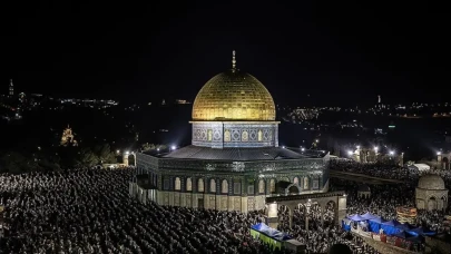 İslam ülkelerinden İsrail'e sert tepki: Mescid-i Aksa kapalı kalamaz