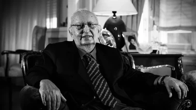 Türk siyasetinin çınarı Hüsamettin Cindoruk 92 yaşında hayata veda etti