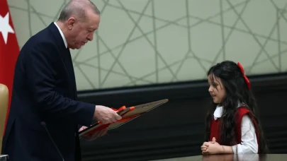 Cumhurbaşkanı Erdoğan, 23 Nisan'da çocuklarla buluştu: Umudumuz sizlersiniz