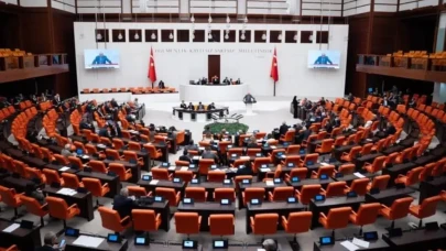 Annelere müjde! Doğum izni 24 hafta olacak, babalık izni de 10 güne çıkıyor