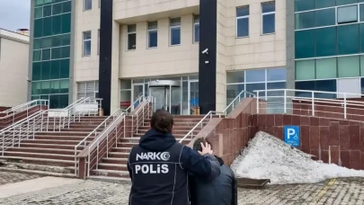 Kars’ta narkotik operasyonu: sokak satıcısına tutuklama