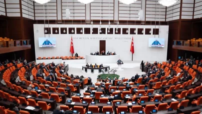 Mecliste tarih yazan yetersiz katılım: kritik yasalar ertelendi mi?