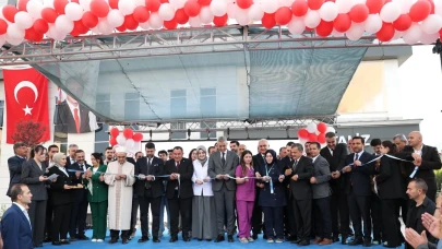 Muş'ta sağlık yatırımlarına hız kesmeden devam: Hasköy Devlet Hastanesi açıldı, yeni projeler müjdelendi!