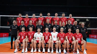 Filenin Efeleri VNL için Kanada'da! Maç programı ve kadro detayları burada