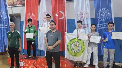 Elazığlı karateci Muhammed Cihat Arıkan Türkiye şampiyonu