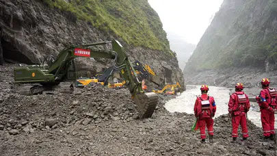 Tibet'teki dev heyelan felaketinde bilanço ağırlaşıyor: 16 ölü, 546 kayıp