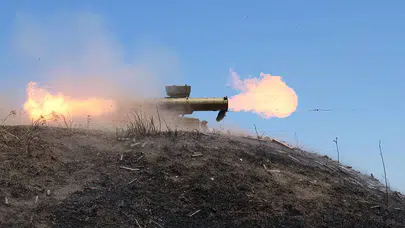 Rusya'dan Ukrayna'ya geniş çaplı hava harekatı: Lojistik merkezler ve limanlar hedef alındı
