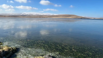 Çıldır Gölü donmaya başladı: Kars kış turizmi için hazır