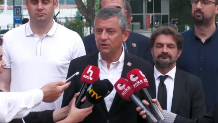 Genel merkez önündeki araç krizi Özel'i isyan ettirdi: Kılavuzu karga olanın başına böyle şeyler gelir