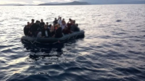 Kanarya Adaları'nda dev dalgalar faciası: 3 kişi hayatını kaybetti, alarm durumu sürüyor