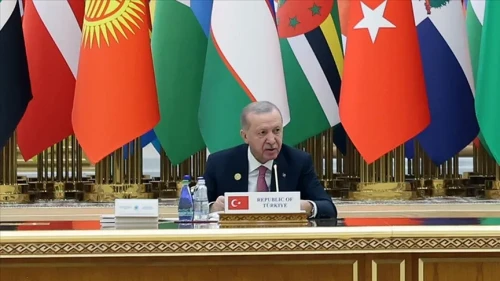 Cumhurbaşkanı Erdoğan Aşkabat'ta kritik mesajlar verdi: Barış için Türkiye devrede