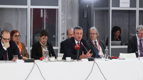 Özel Brüksel’de: “Avrupa’nın güvenliği için güçlü demokrasi lazım”