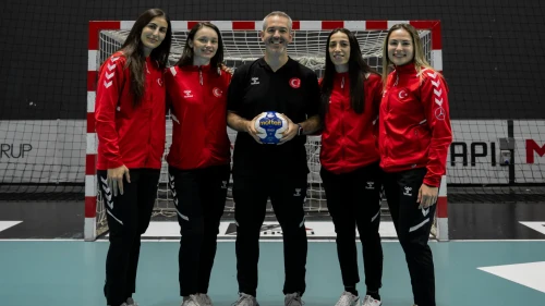 A Milli Kadın Hentbol Takımı Slovenya’yı 30-25 yendi