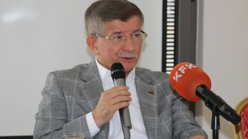 Davutoğlu: Türkiye’de tek bir teröristin kalmadığı bir sürece ulaşmayı umut ediyorum