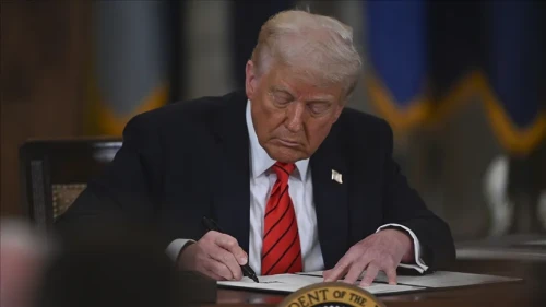 Trump, 'İnternetten Kaldır Yasası'nı imzalayacak