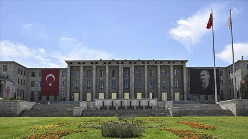 TBMM, Bazı Kanunlar ve 660 Sayılı KHK'de yapılan değişiklikleri kabul etti