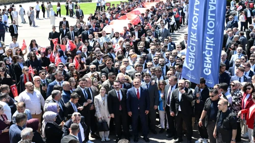 Ağıralioğlu: "Türk milleti kurtaran millettir, kurtulan değil"