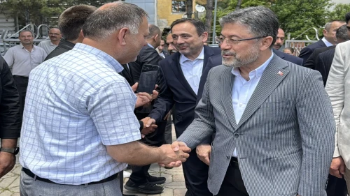Tarım ve Orman Bakanı Yumaklı: "Geleceğimiz için güçlü olmalıyız"