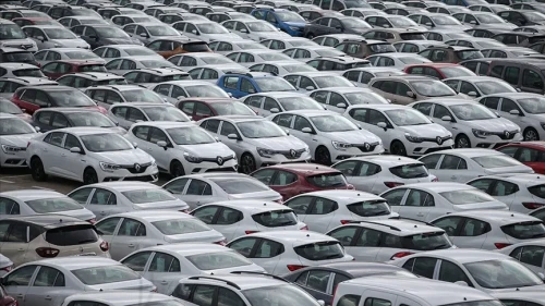 Otomotiv sektöründe ihracat Artıyor, üretimde düşüş devam ediyor