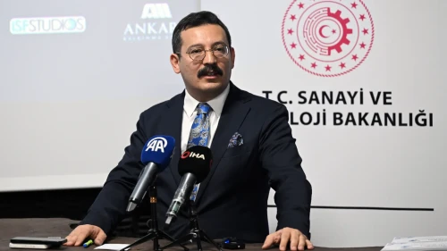 Dijital Sanat Akademisi'nde 49 kursiyer sertifika aldı