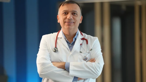 Yaz tatilinde kronik hastalığı olan çocuklar için hayati tavsiyeler