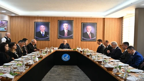 Devlet Bahçeli’den bayramda Ülkü Ocakları’na ziyaret