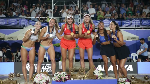 Çekya Dünya Plaj Voleybolu Pro Tur 2025'te Fransa'yı geçerek zafere ulaştı