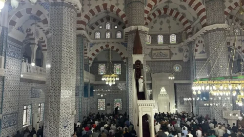 İlk bayram namazı Iğdır'da kılındı