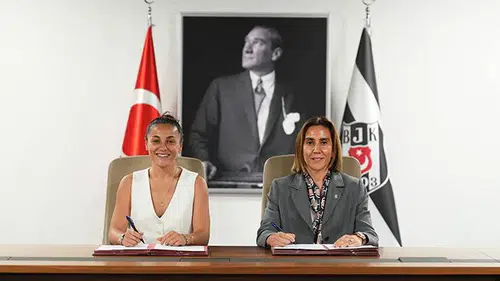 Beşiktaş Kadın Futbol Takımı'nın başına Didem Karagenç atandı