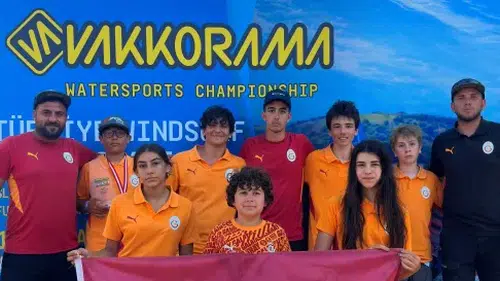Alaçatı'da Rüzgar Sörfü Slalom Türkiye Ligi 3. Ayak Yarışları Sona Erdi