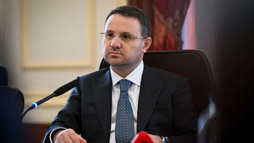 Bakan Gürlek: Kamu malını kişisel menfaat alanına çevirenlere geçit vermeyeceğiz