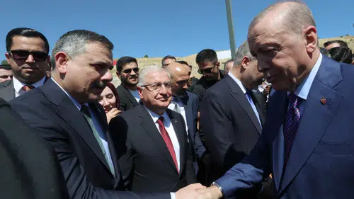 Bakan Çiftçi, Malazgirt Zaferi'nin 955. yılı Ahlat etkinliklerine katıldı