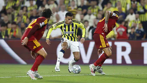 Fenerbahçe, Şampiyonlar Ligi’ne 1 Puanla Başladı: Roma ile 1-1