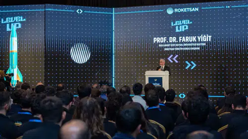 ROKETSAN Yapay Zekâ Hackathonu başladı: 72 genç yetenek 48 saat boyunca yarışacak