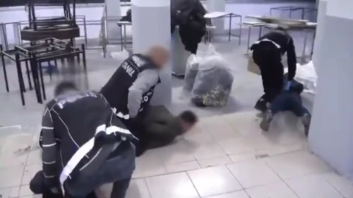 Zehir tacirlerine büyük operasyon: Bahçelievler'de milyonluk ecza ele geçirildi