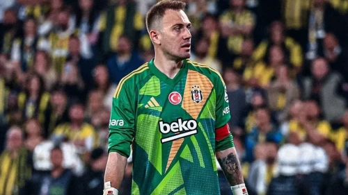 Mert Günok Beşiktaş’tan ayrıldı: Fenerbahçe’ye imza bekleniyor