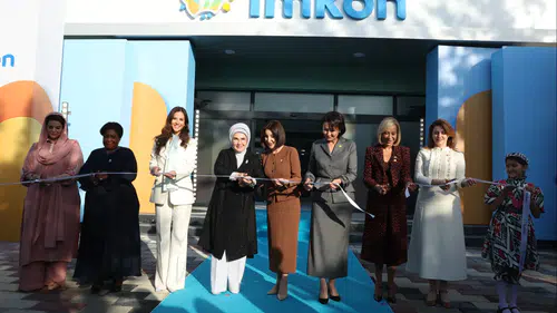 Emine Erdoğan, Özbekistan’da rehabilitasyon merkezi ve anaokulu açılışına katıldı