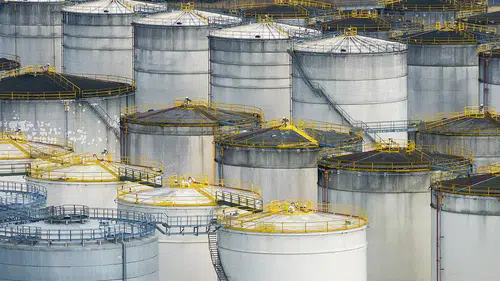 Küresel piyasalarda enerji alarmı: Petrol fiyatlarında sert yükseliş